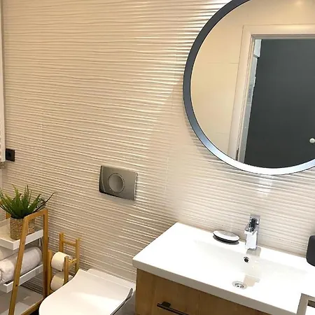 Moni Downtown Luxury Beograd