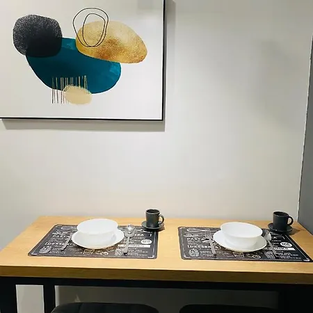 Moni Downtown Luxury Belgrád