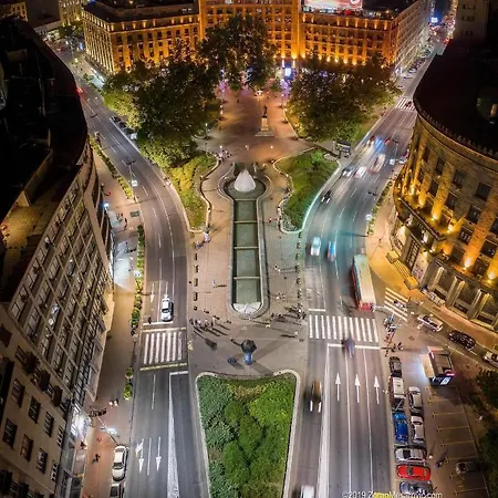 Moni Downtown Luxury Lejlighed