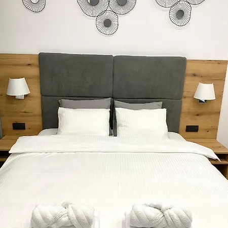 Moni Downtown Luxury * Belgrad