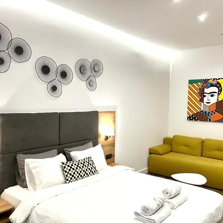 Daire Moni Downtown Luxury *