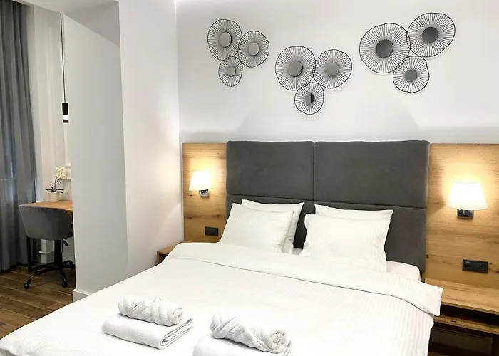 Moni Downtown Luxury * بلغراد