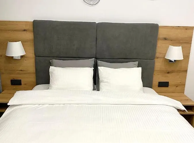 Moni Downtown Luxury * بلغراد