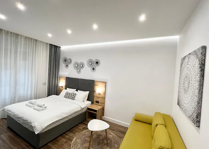 شقة Moni Downtown Luxury